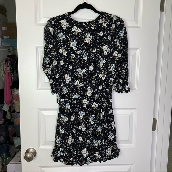 Loft Women’s Floral Polka Dot Wrap Romper Dress Size 4 Flutter Ruffle Boho - Picture 8 of 11